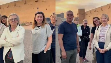 سياح من إيطاليا يعبرون عن فرحتهم بزيارة المملكة لأول مرة .. فيديو